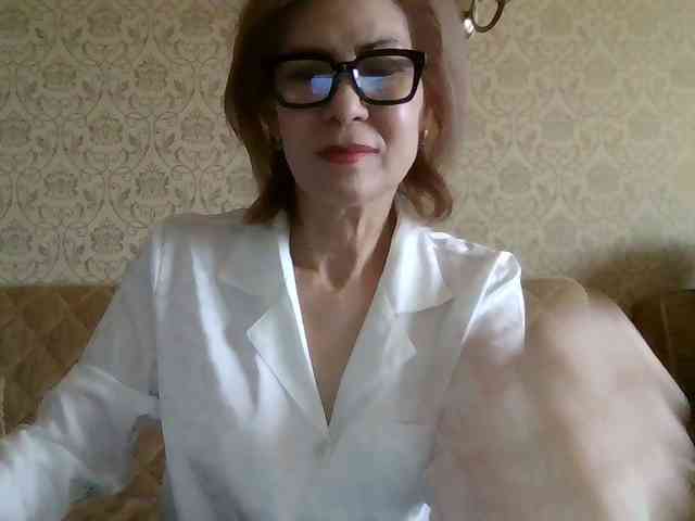 ElegantLady00 webcam