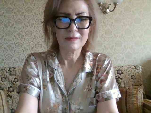 ElegantLady00 webcam