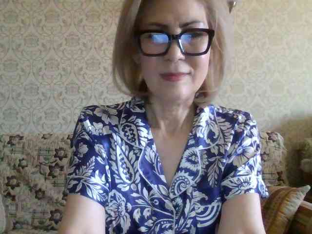 ElegantLady00 webcam