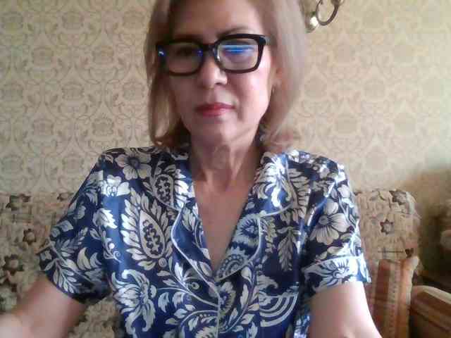 ElegantLady00 webcam