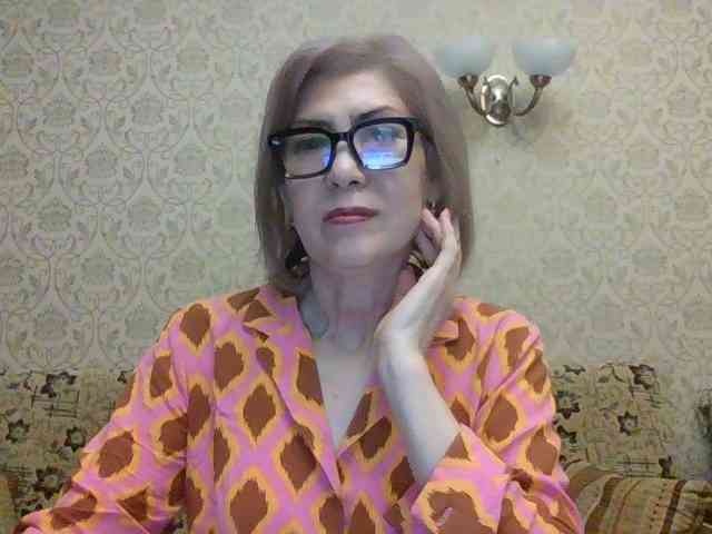 ElegantLady00 webcam