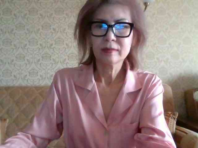 ElegantLady00 webcam