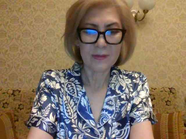 ElegantLady00 webcam