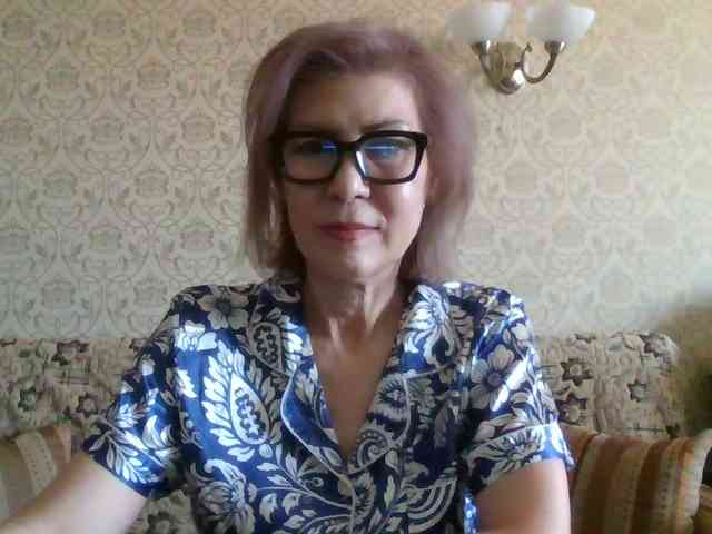 ElegantLady00 webcam