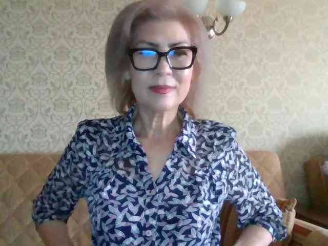 ElegantLady00 webcam