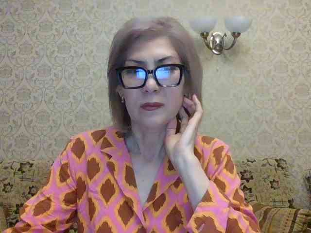 ElegantLady00 webcam