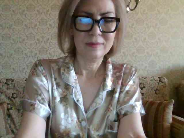 ElegantLady00 webcam