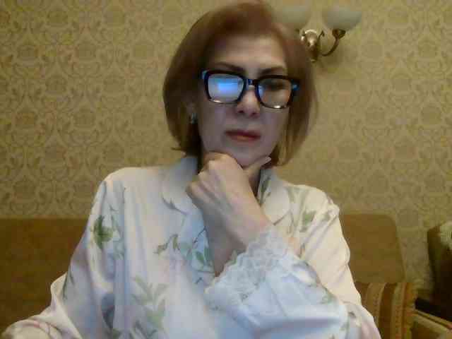 ElegantLady00 webcam
