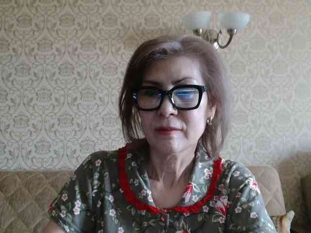 ElegantLady00 webcam