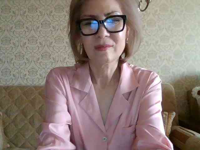 ElegantLady00 webcam