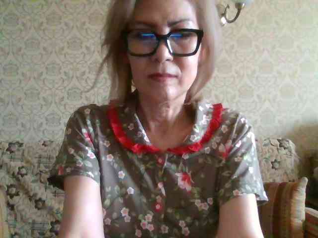 ElegantLady00 webcam