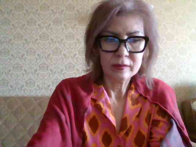 ElegantLady00 webcam