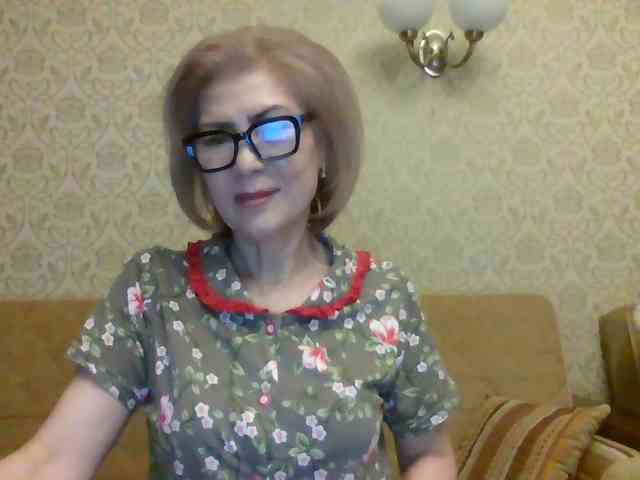 ElegantLady00 webcam