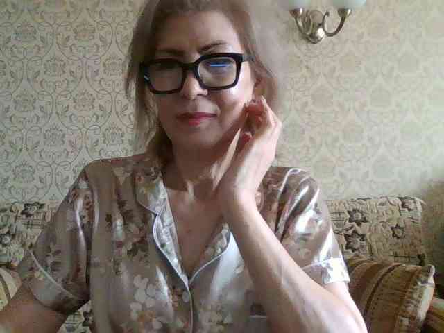 ElegantLady00 webcam