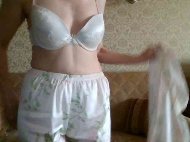 ElegantLady00 webcam