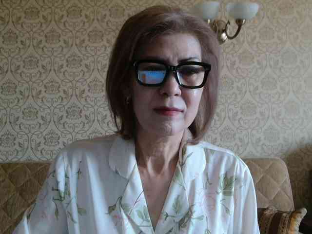 ElegantLady00 webcam