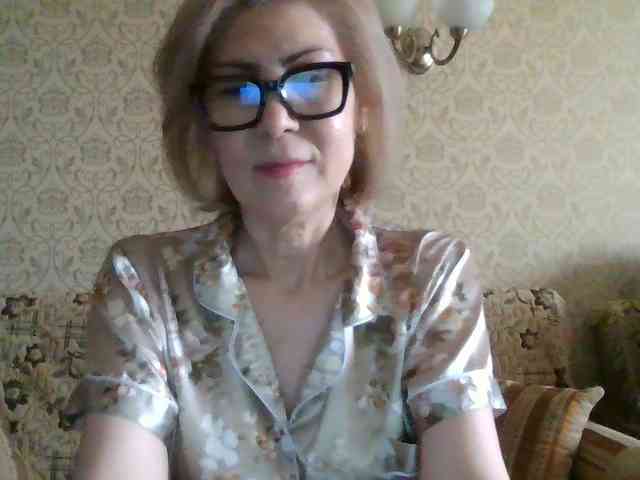 ElegantLady00 webcam