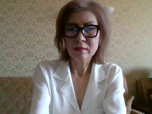 ElegantLady00 webcam