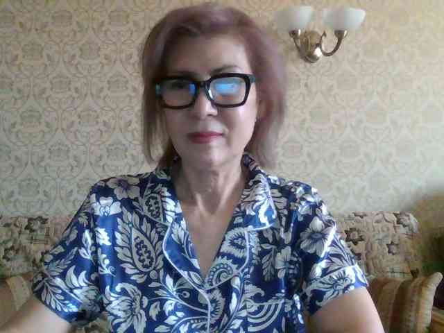 ElegantLady00 webcam