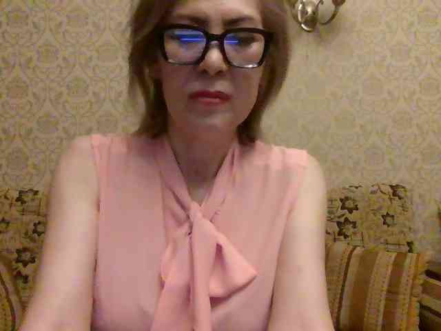 ElegantLady00 webcam