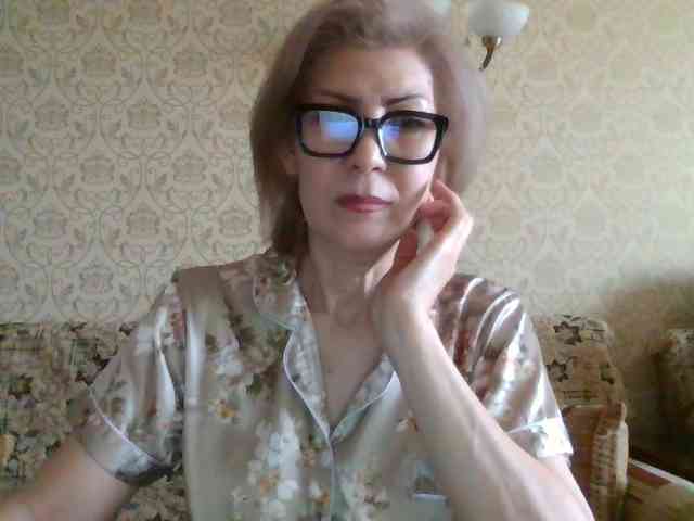 ElegantLady00 webcam