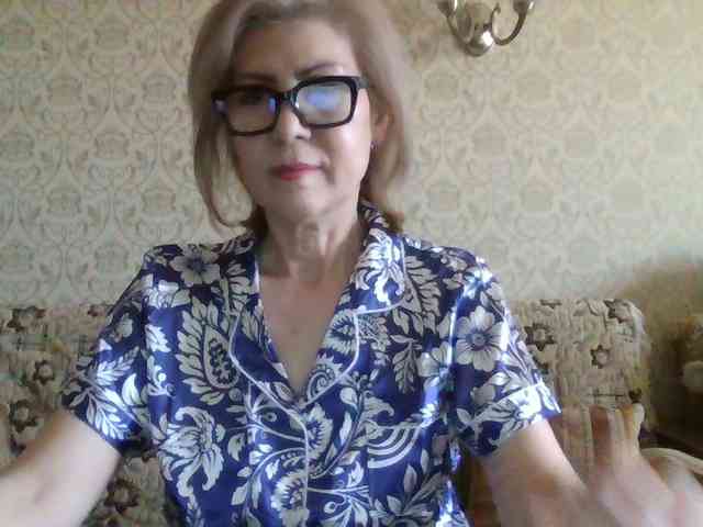 ElegantLady00 webcam