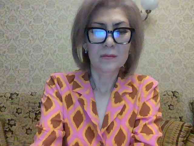 ElegantLady00 webcam