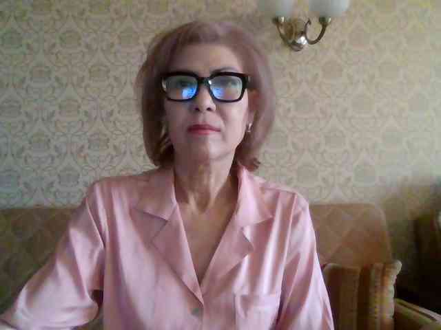 ElegantLady00 webcam