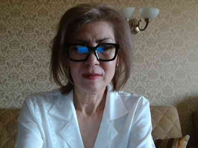 ElegantLady00 webcam