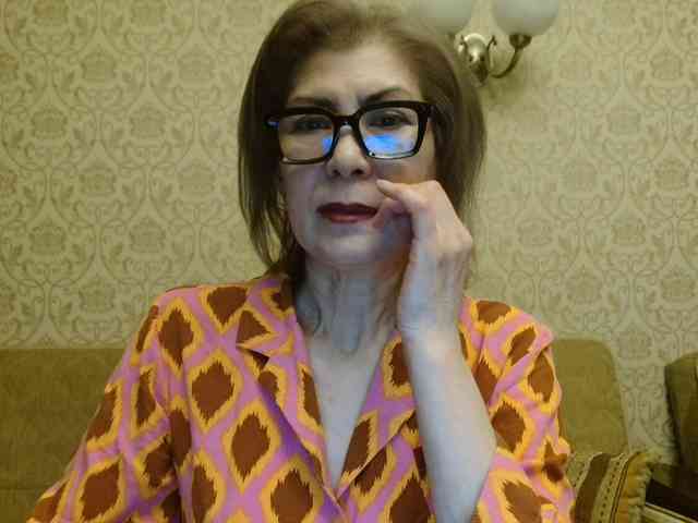 ElegantLady00 webcam