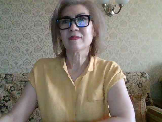 ElegantLady00 webcam