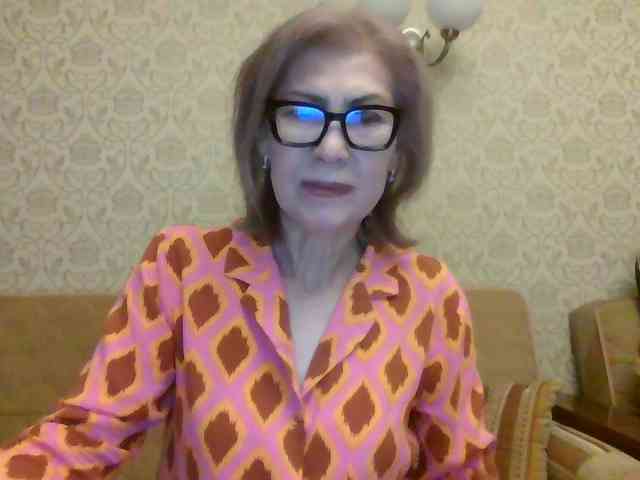 ElegantLady00 webcam