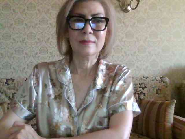 ElegantLady00 webcam