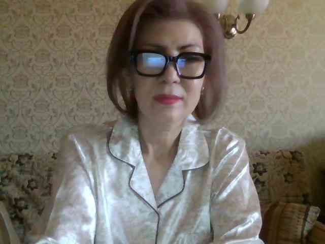 Elegant00Lady Elegant00Lady