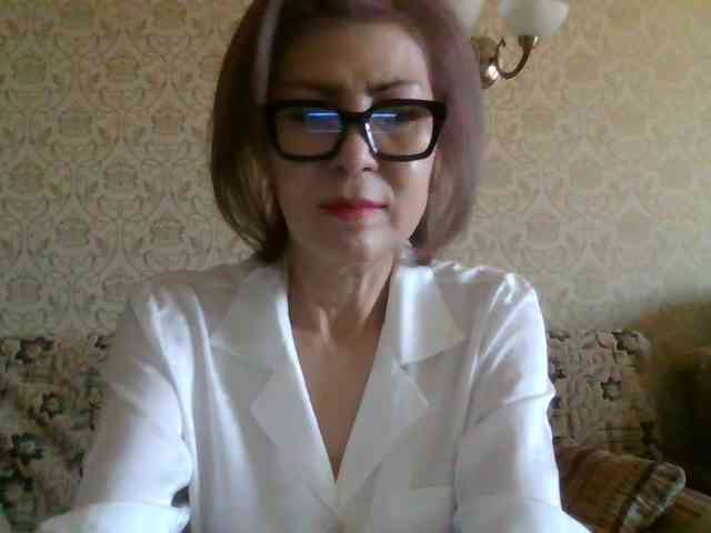 Elegant00Lady