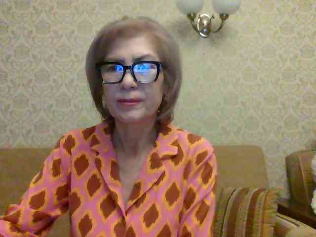 Elegant00Lady Live Webcam on BongaCams