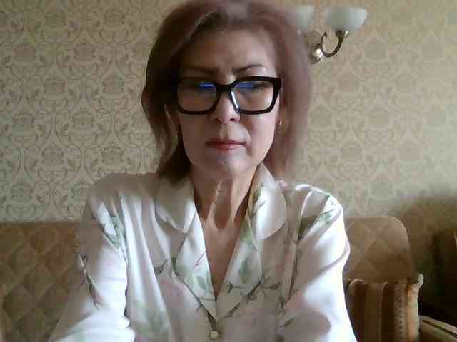 ElegantLady00 webcam