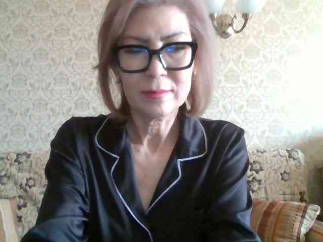ElegantLady00 webcam