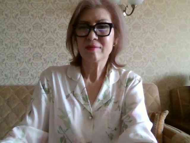 ElegantLady00 webcam