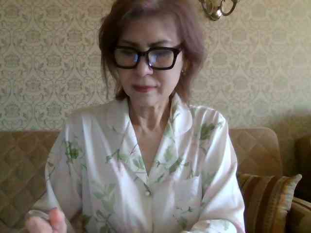 ElegantLady00 webcam