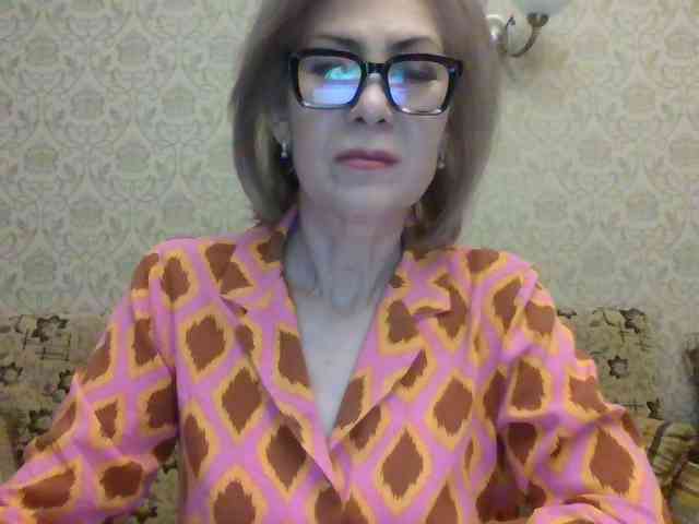 ElegantLady00 webcam