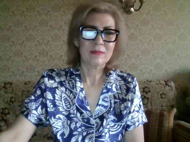ElegantLady00 webcam