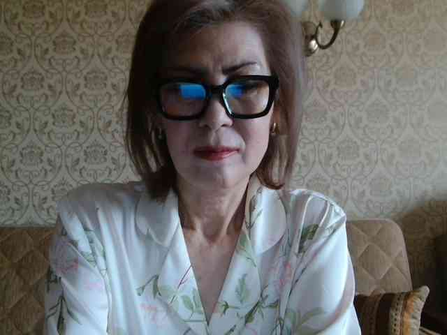 ElegantLady00 webcam