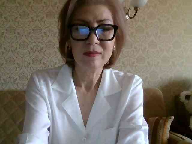 ElegantLady00 webcam