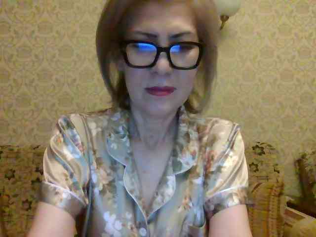 Elegant00Lady