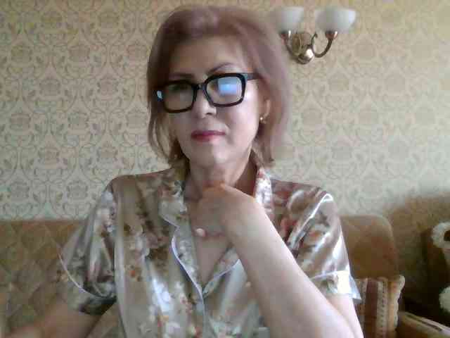 ElegantLady00 webcam