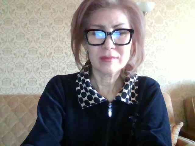 ElegantLady00 webcam