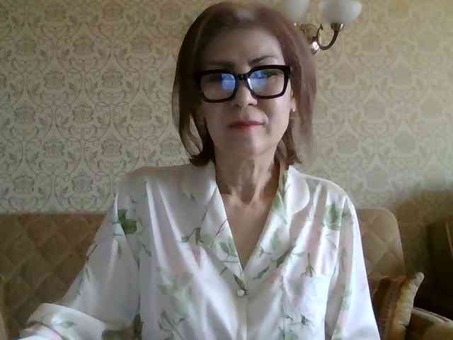 ElegantLady00 webcam