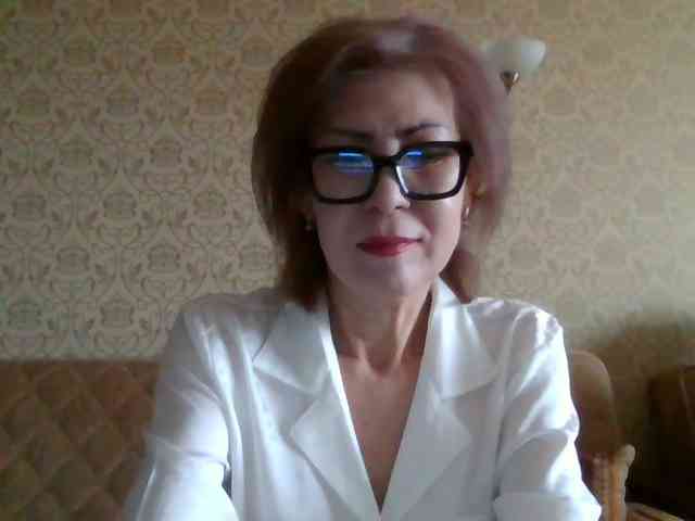 ElegantLady00 webcam