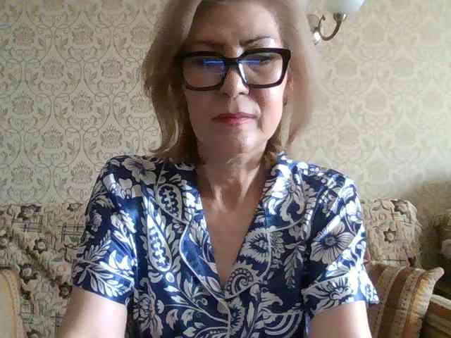 ElegantLady00 webcam